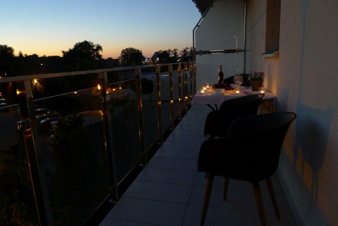 Impresja 42 Apartament Z Garazem Kołobrzeg Exterior foto